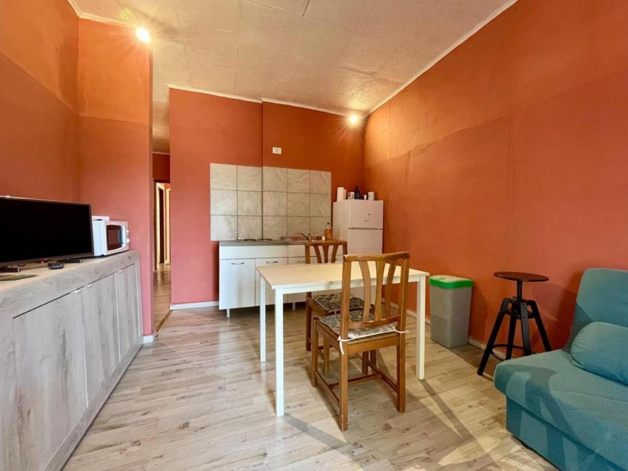 The Orange Housing In Como Exterior foto