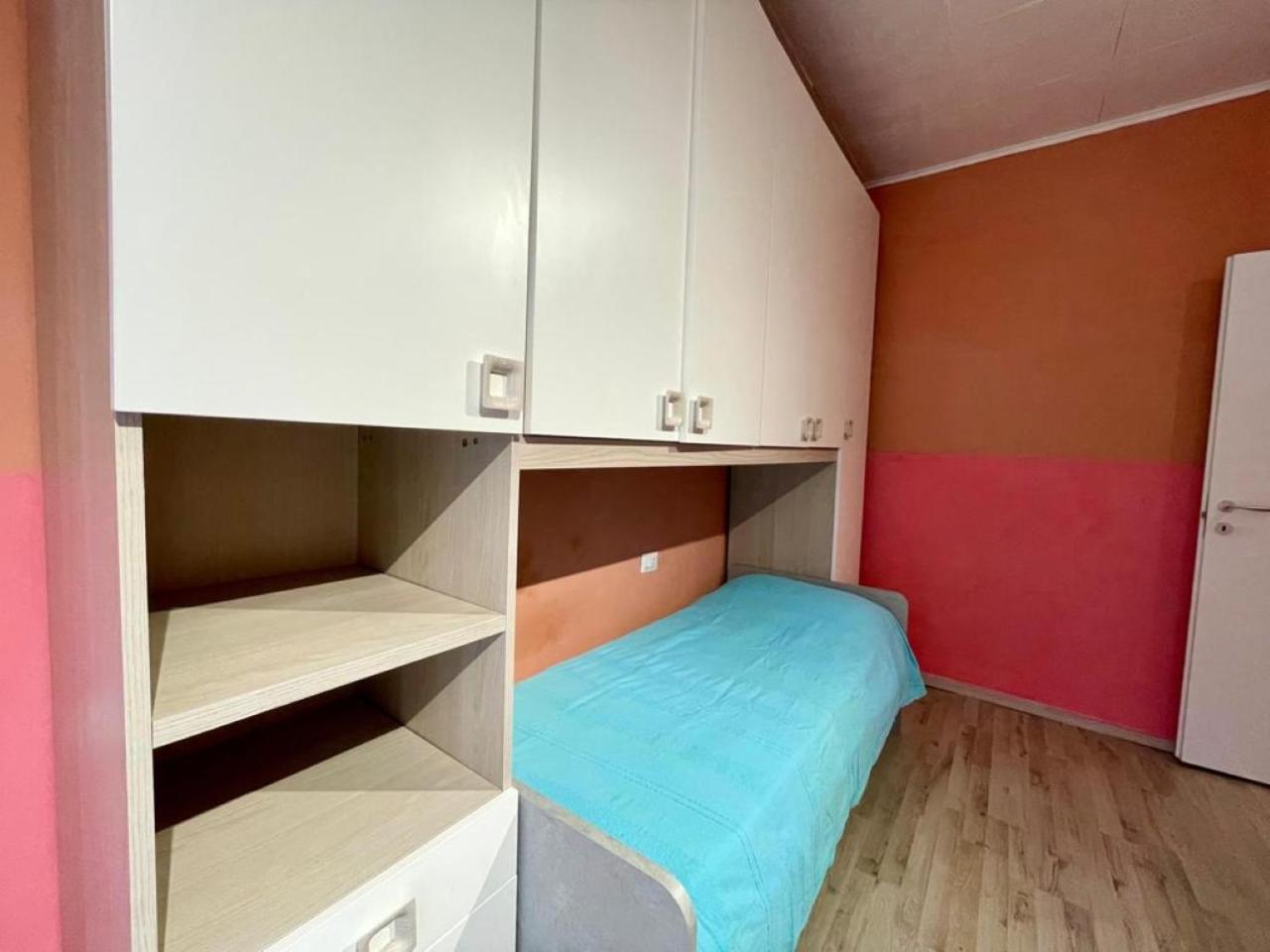 The Orange Housing In Como Exterior foto